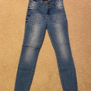Refuge Jeans Size 8